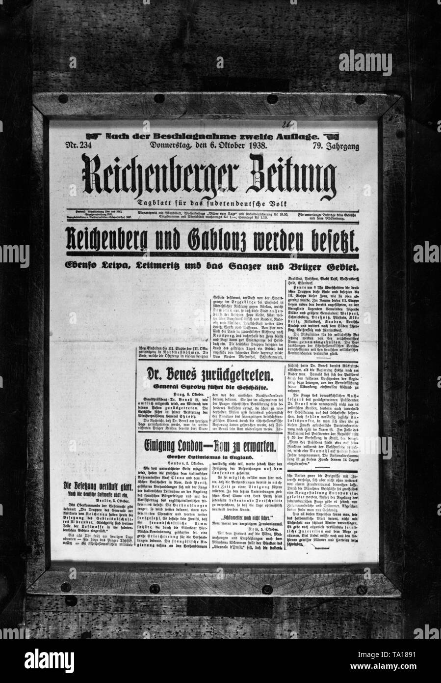 Estratto da "Reichenberger Zeitung del 6 ottobre 1938. Esso riporta sulla progressiva occupazione dei Sudeti dalle truppe tedesche. Foto Stock