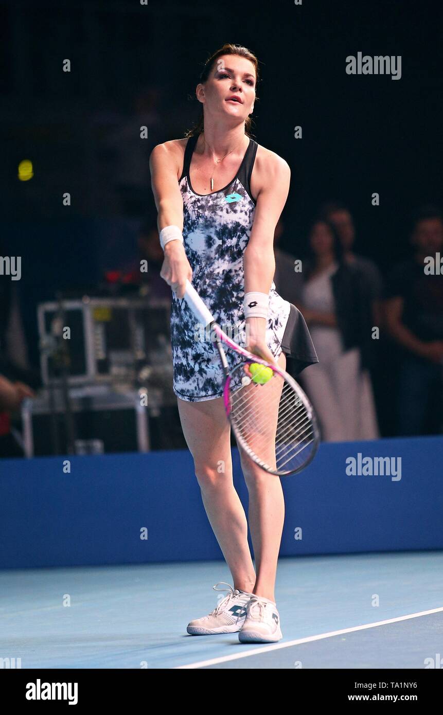 Agnieszka RADWANSKA visto durante una partita di tennis in onore della sua carriera sportiva. Un evento è stato tenuto in onore del polacco del giocatore di tennis Agnieszka RADWANSKA, che ha concluso la sua carriera sportiva come lei era il miglior tennis polacco giocatore nella storia. Agnieszka RADWANSKA gioca contro Caroline WOZNIACKI. Foto Stock