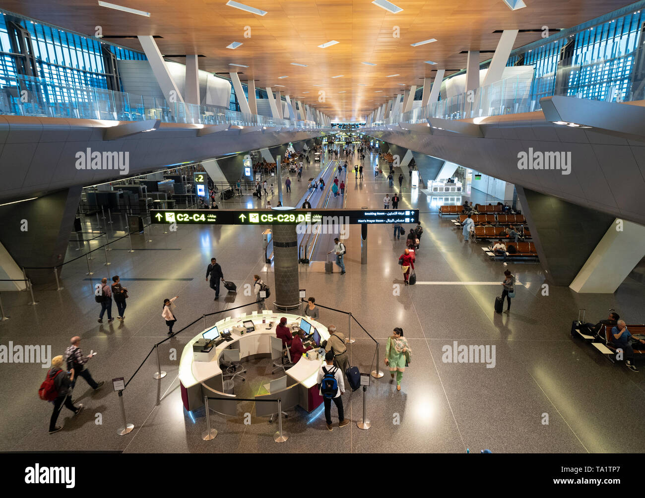 Interno di Hamad dall'Aeroporto Internazionale di Doha in Qatar Foto Stock