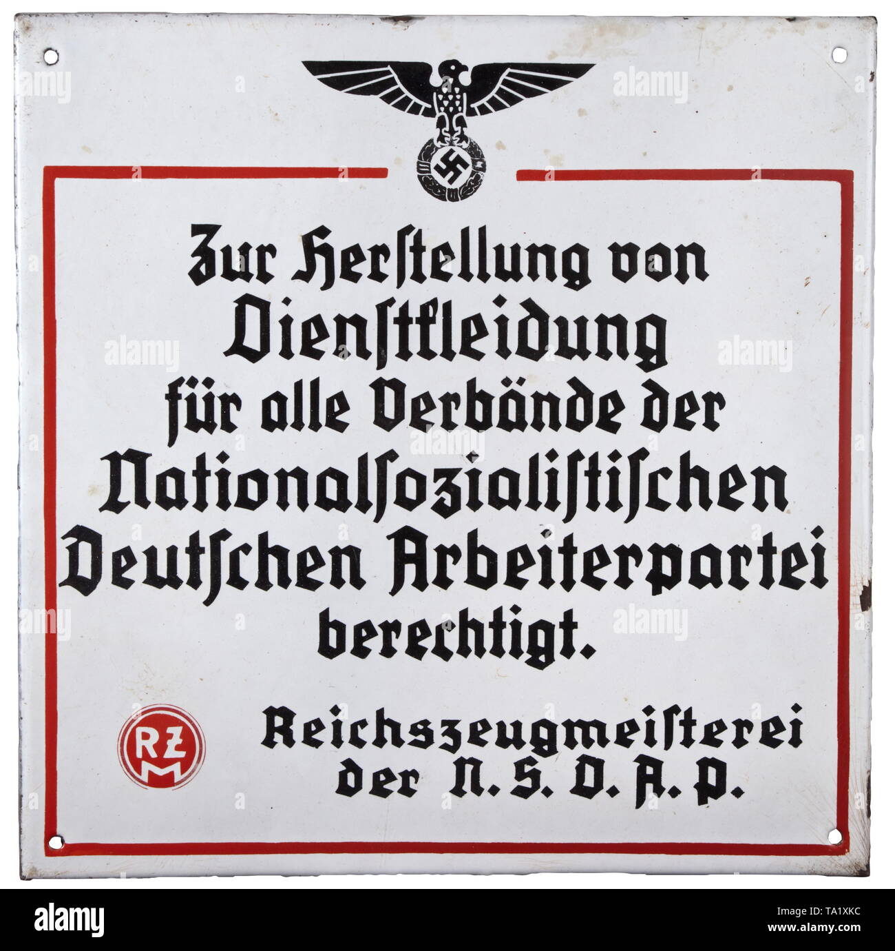 Un segno di smalto del Reichszeugmeisterei del NSDAP il permesso per la fabbricazione di indumenti da lavoro storica, storica del xx secolo, Editorial-Use-solo Foto Stock