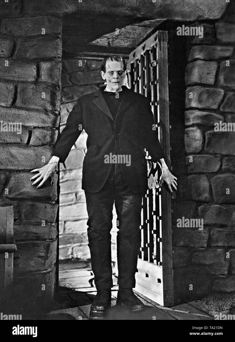 Boris Karloff come mostro nel film "Frankenstein", diretto da: James Whale, USA 1931. Foto Stock