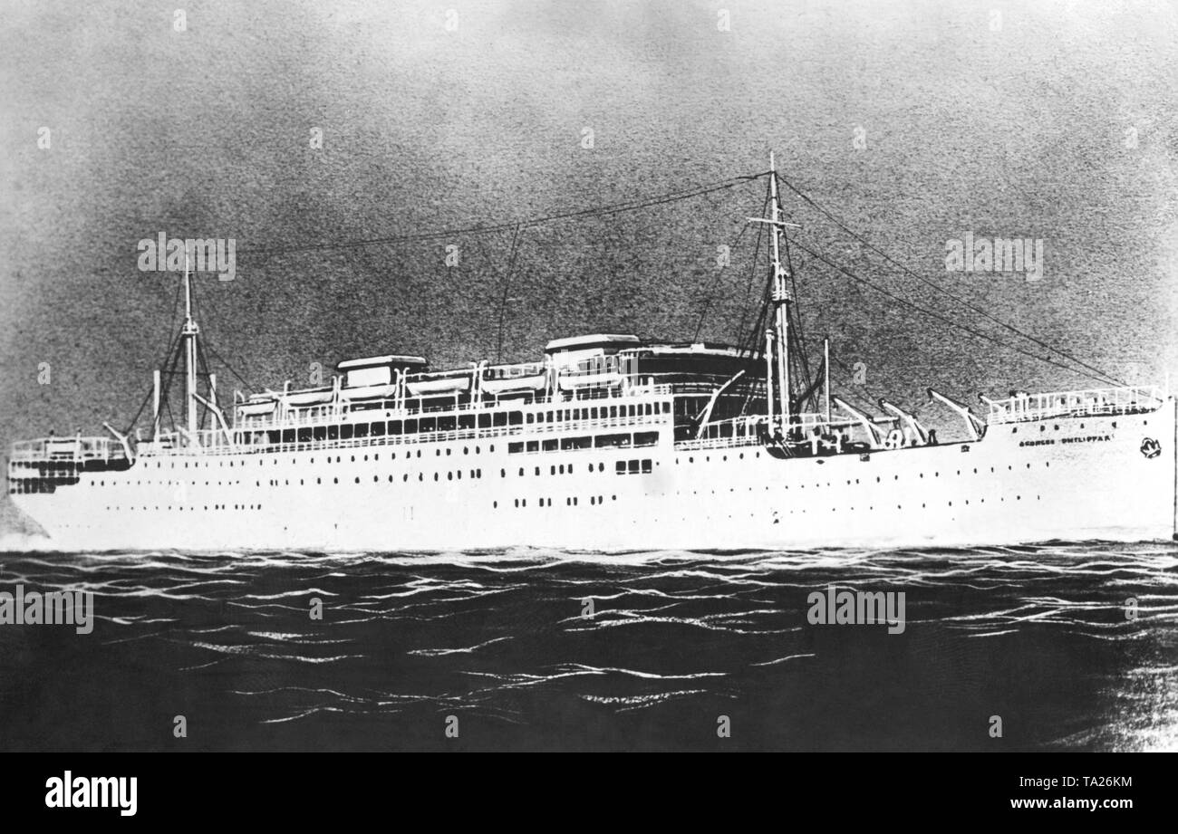 Il francese luxury liner 'Georges Philippar' in mare. La nave ha preso fuoco per motivi sconosciuti e affondato nel Golfo di Aden sulla via del ritorno dal suo viaggio inaugurale. Foto Stock