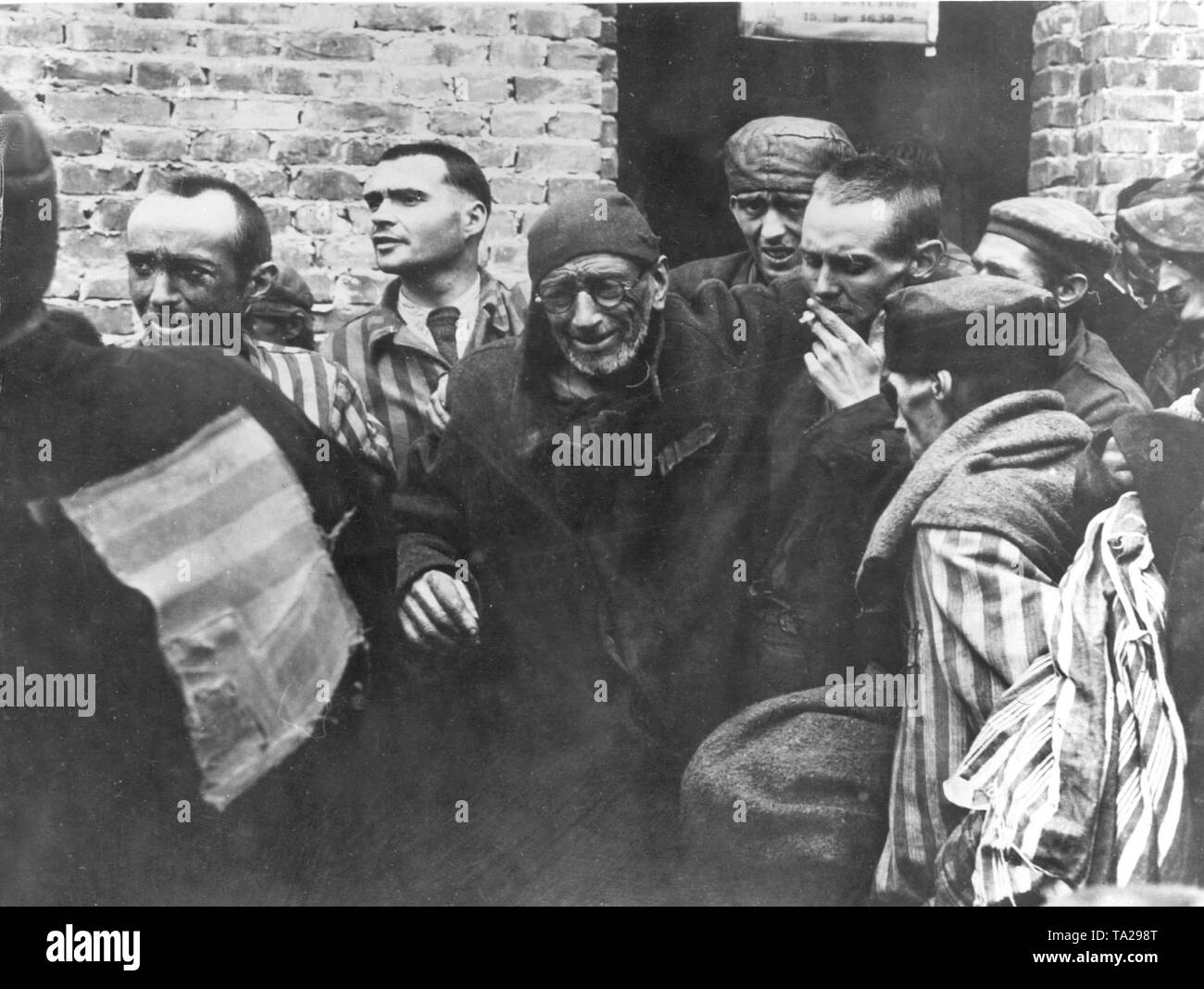 Il camp Woebblin, vicino alla città di Ludwigslust, era un subcamp del Neuengamme campo di concentramento. La SS aveva stabilito Woebblin agli inizi di febbraio 1945 a casa campo di concentramento i prigionieri quale la SS aveva evacuato da altri campi per impedire la loro liberazione da parte degli alleati. In corrispondenza della sua altezza, Woebblin svoltasi alcuni 5.000 detenuti, Foto Stock