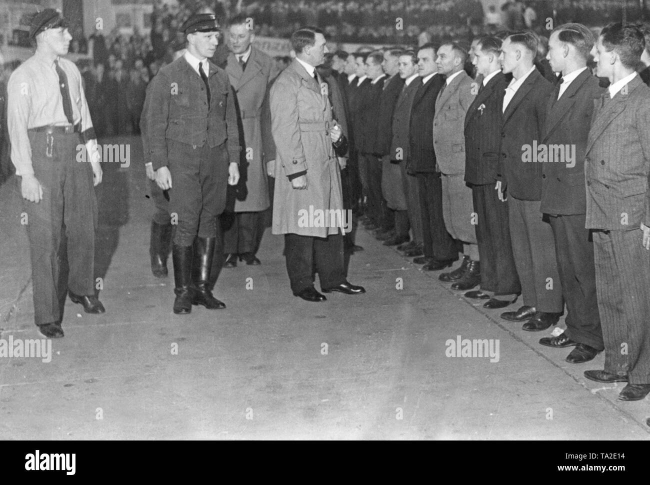 Hitler In Uniform Immagini e Fotos Stock - Alamy