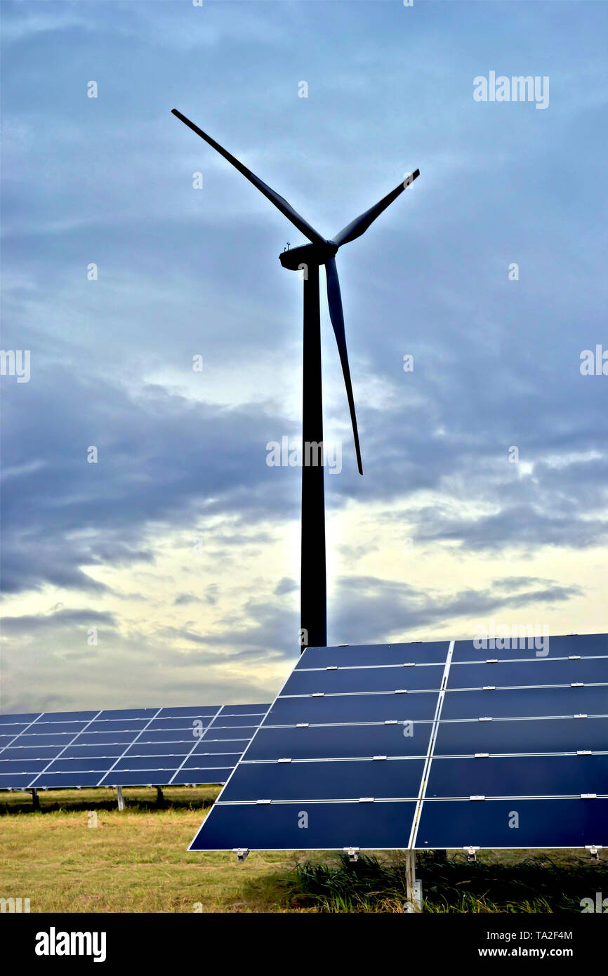 Fonti di energia rinnovabili Foto Stock