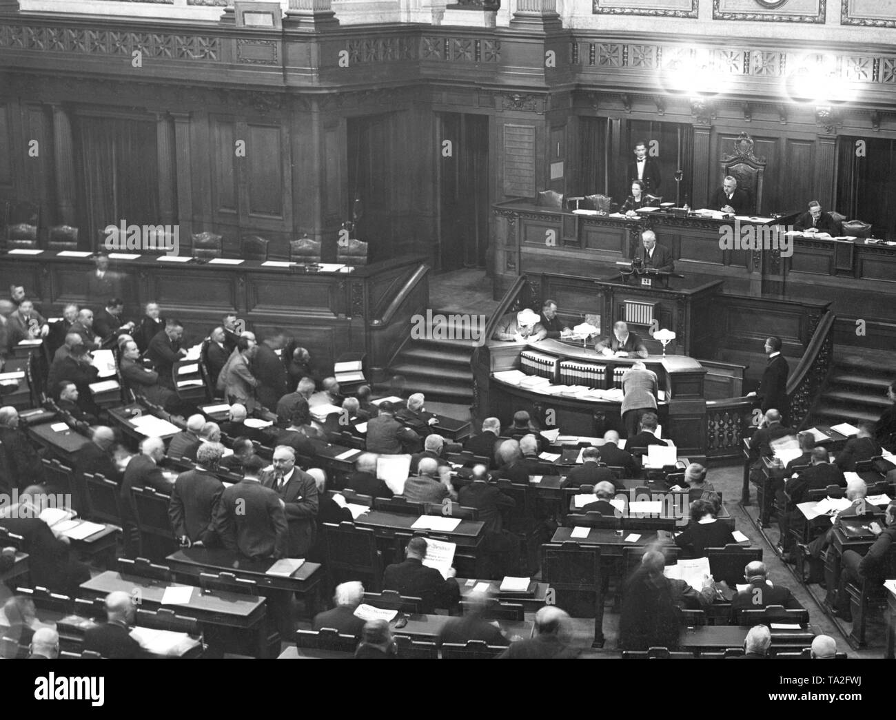 Riunione del Landtag prussiano il 24 novembre 1932. Foto Stock