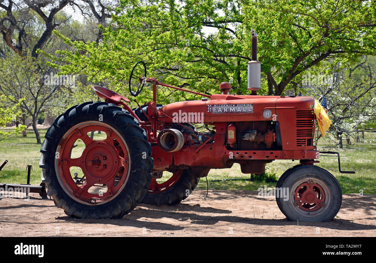 Risalente a un Farmall h