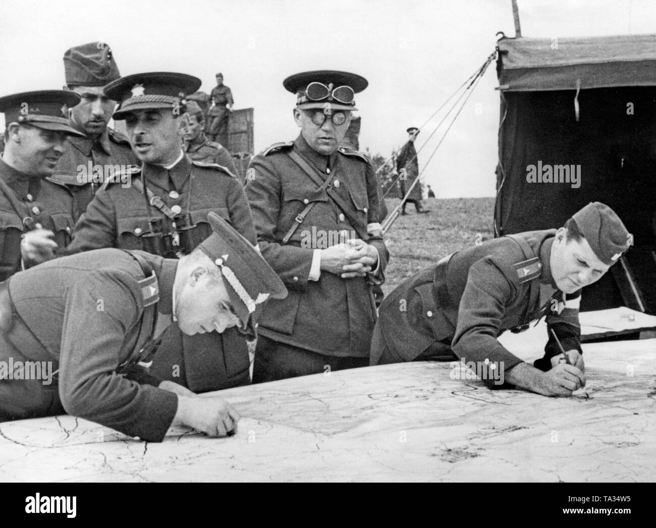 L'esercito cecoslovacco si sta preparando per conflitti militari con i Sudeti tedesco Freikorps e la Wehrmacht. Nel Sudetenland crisi, Hitler ha provocato un conflitto internazionale in modo che egli potesse allegato il Sudetenland al Reich tedesco. Foto Stock