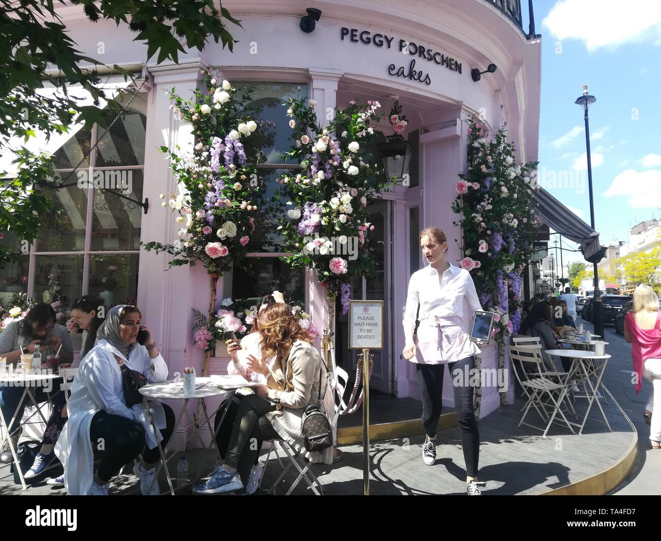 Belgravia in Bloom festival si apre a Londra, Regno Unito Foto Stock