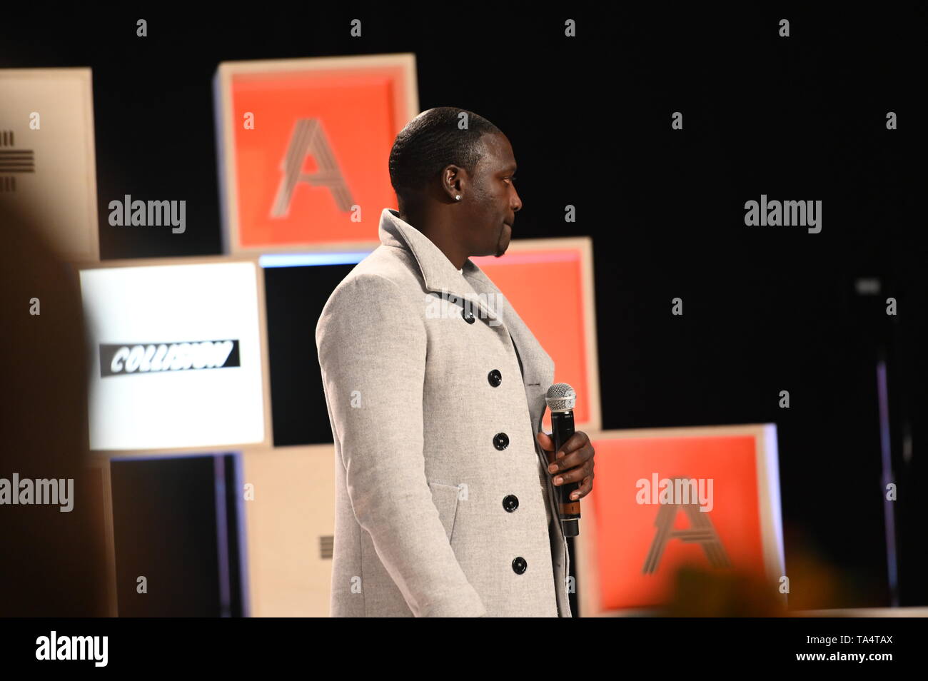 Toronto , Canada - 21 maggio 2019; Akon, Global artist & Akoin Presidente e co-fondatore, Akoin, sul Q+A stadio durante il giorno uno di collisione 2019 a Enercar Foto Stock