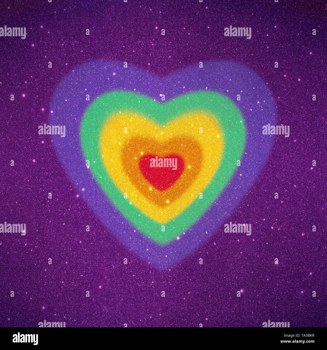 LGBT orgoglio. Rainbow. Un grande cuore. Sfondo di vacanza. Lusso lucentezza brillante. Viola scuro glitter texture. Stampa di alta qualità. Foto Stock