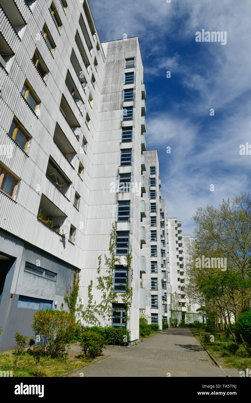Elevato aumento, anello Blasewitzer, frutta avenue insediamento, Staaken, Spandau, Berlino, Germania, Hochhaus, Blasewitzer anello, Obstallee-Siedlung, Deutschland Foto Stock