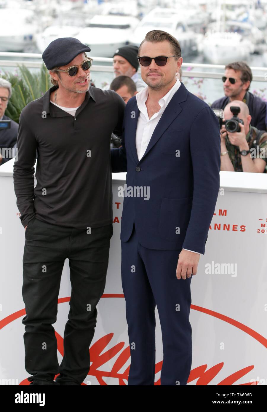 Brad Pitt, Leonardo dicaprio,2019 Cannes Credito: Allstar Picture Library/Alamy Live News Foto Stock