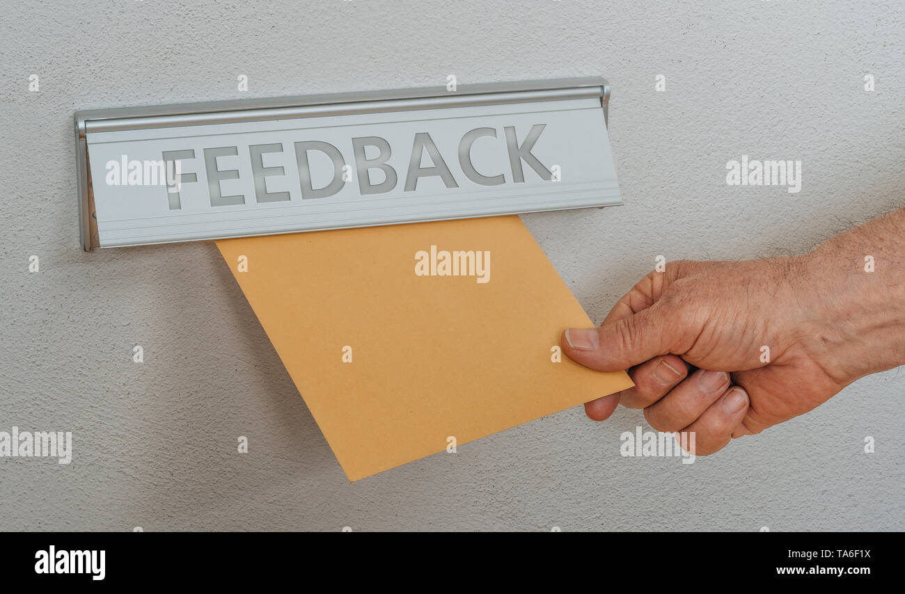 Una buca delle lettere con il Feedback di iscrizione Foto Stock