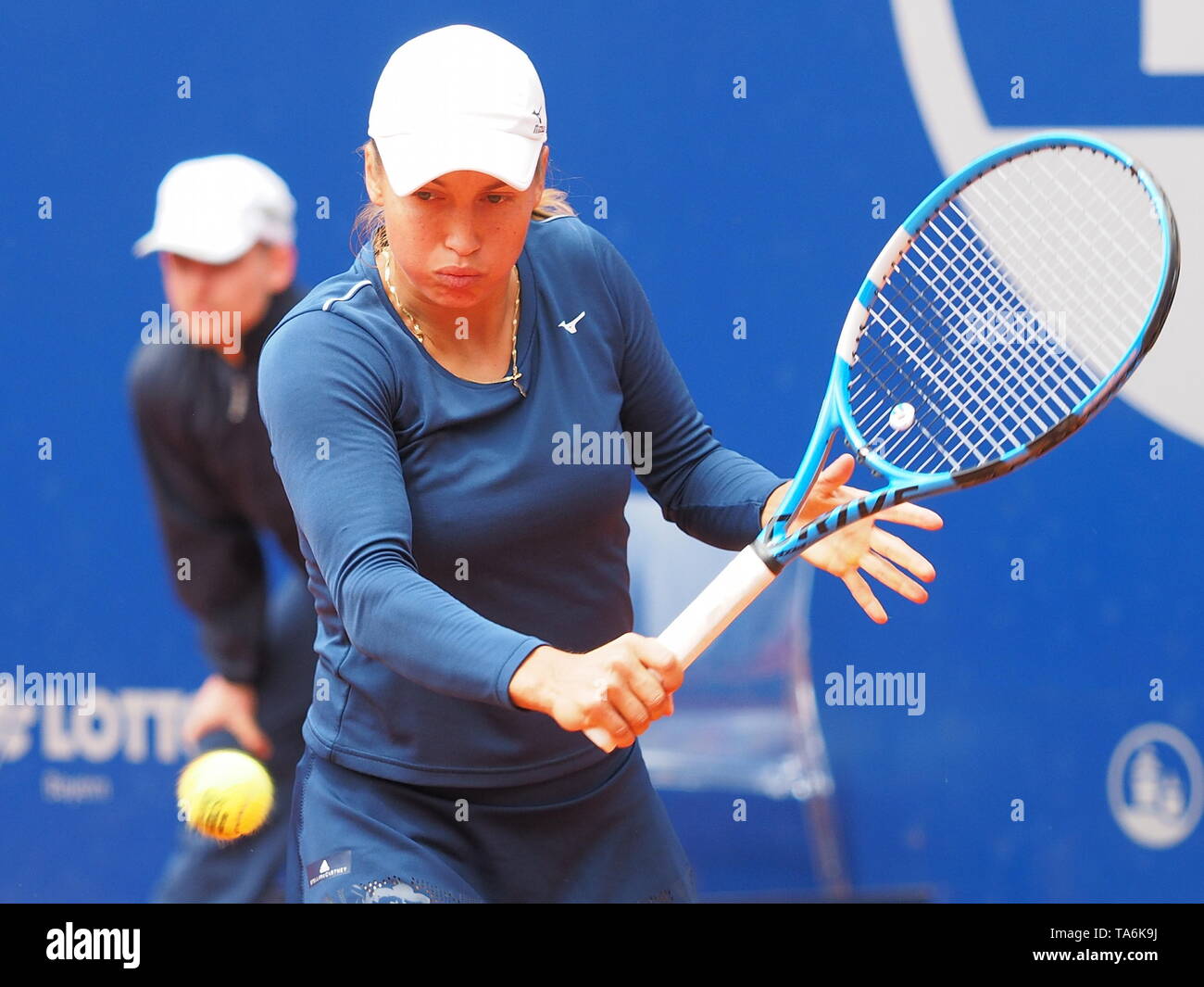 Norimberga, Germania - 22 Maggio 2019: Kazach giocatore di tennis Yulia Putintseva a Euro 250.000 WTA Torneo Versicherungscup 2. round il match contro il G Foto Stock