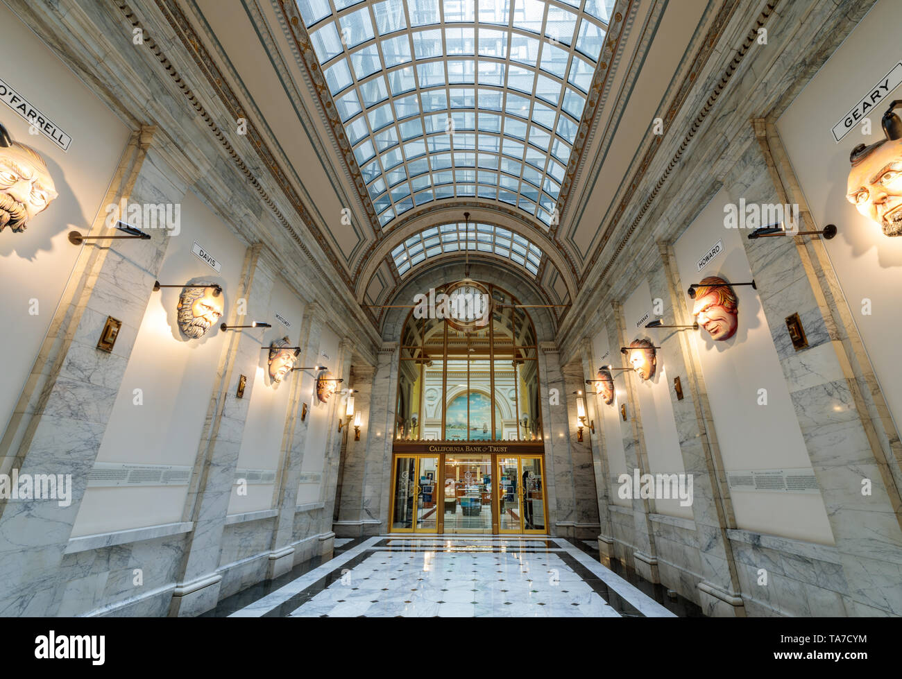 San Francisco California - 19 Maggio 2019: la Hall di mercanti Exchange edificio nel quartiere finanziario. Foto Stock