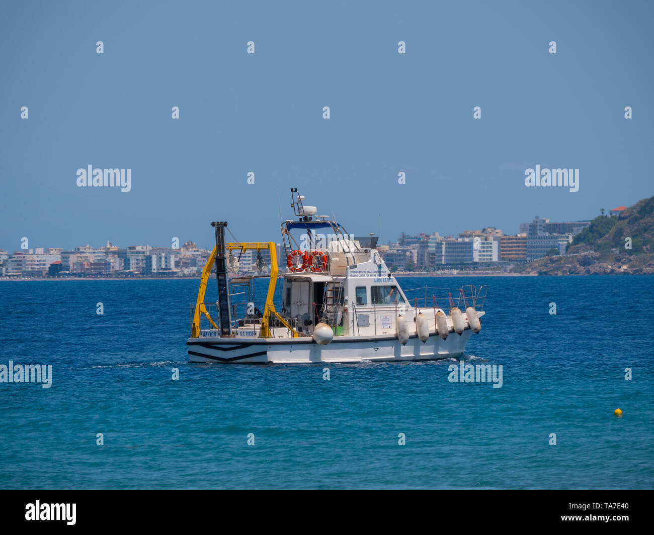 Il 15 maggio 2019 l' Isola di Rodi Grecia centro ellenico per la ricerca marina barca Foto Stock