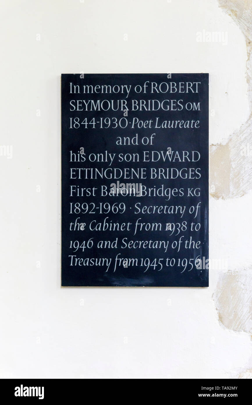 Un monumento al poeta Laureate Robert Seymour ponti nella chiesa di St Nicholas, St Nicholas-a-Wade, Kent. Foto Stock