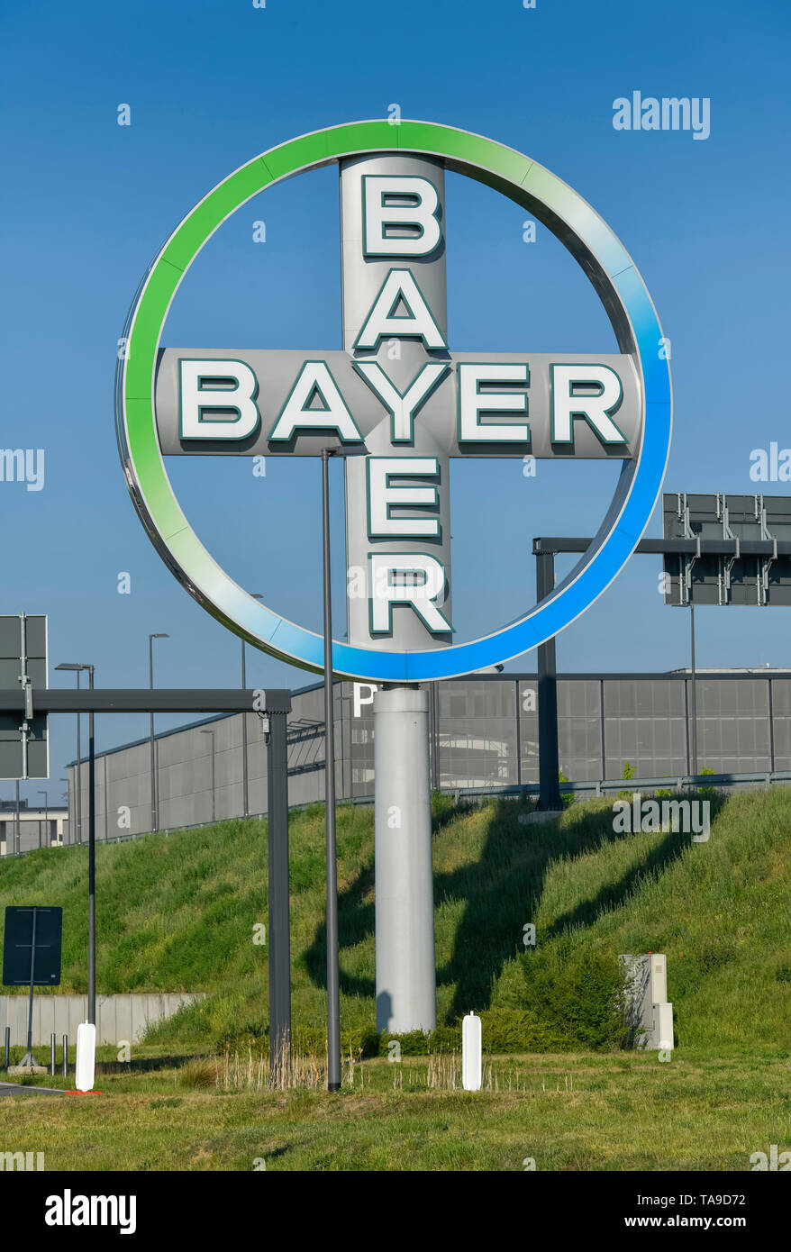 "Bavarian's cross all'aeroporto di Berlin Brandenburg ''Willy Brandt'' REP., Brandeburgo, Germania', Bayer-Kreuz am Flughafen Berlin Brandenburg " Foto Stock