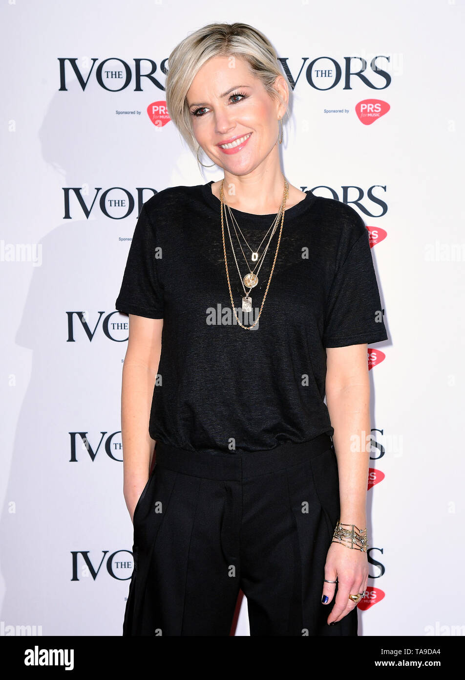 Dido durante l annuale Ivor Novello Songwriting Awards presso Grosvenor House di Londra. Foto Stock