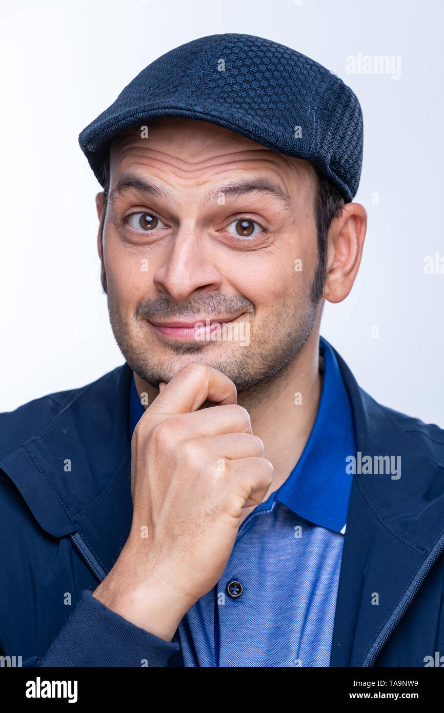 Leipzig, Germania. 26 apr, 2019. EXCLUSIVE comico Kaya Yanar, registrato presso la MDR talk show 'Riverboat' su 17.05.2019 a Lipsia. Credito: Thomas Schulze/dpa-Zentralbild/ZB/dpa/Alamy Live News Foto Stock