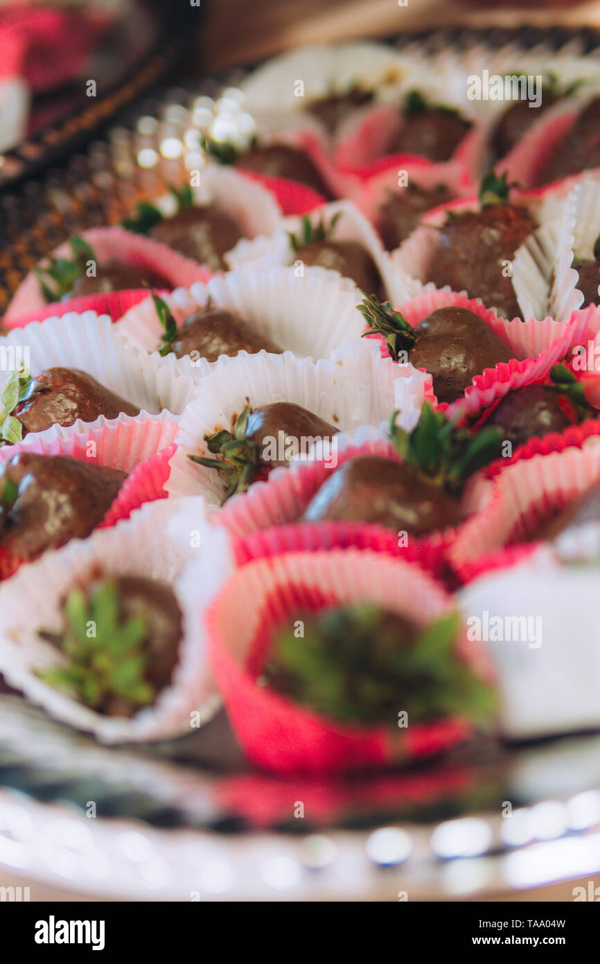 Fragole ricoperte di cioccolata Foto Stock