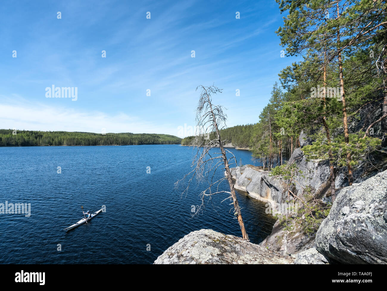 Kayak a Kolovesi national park, Enonkoski, Finlandia Foto Stock