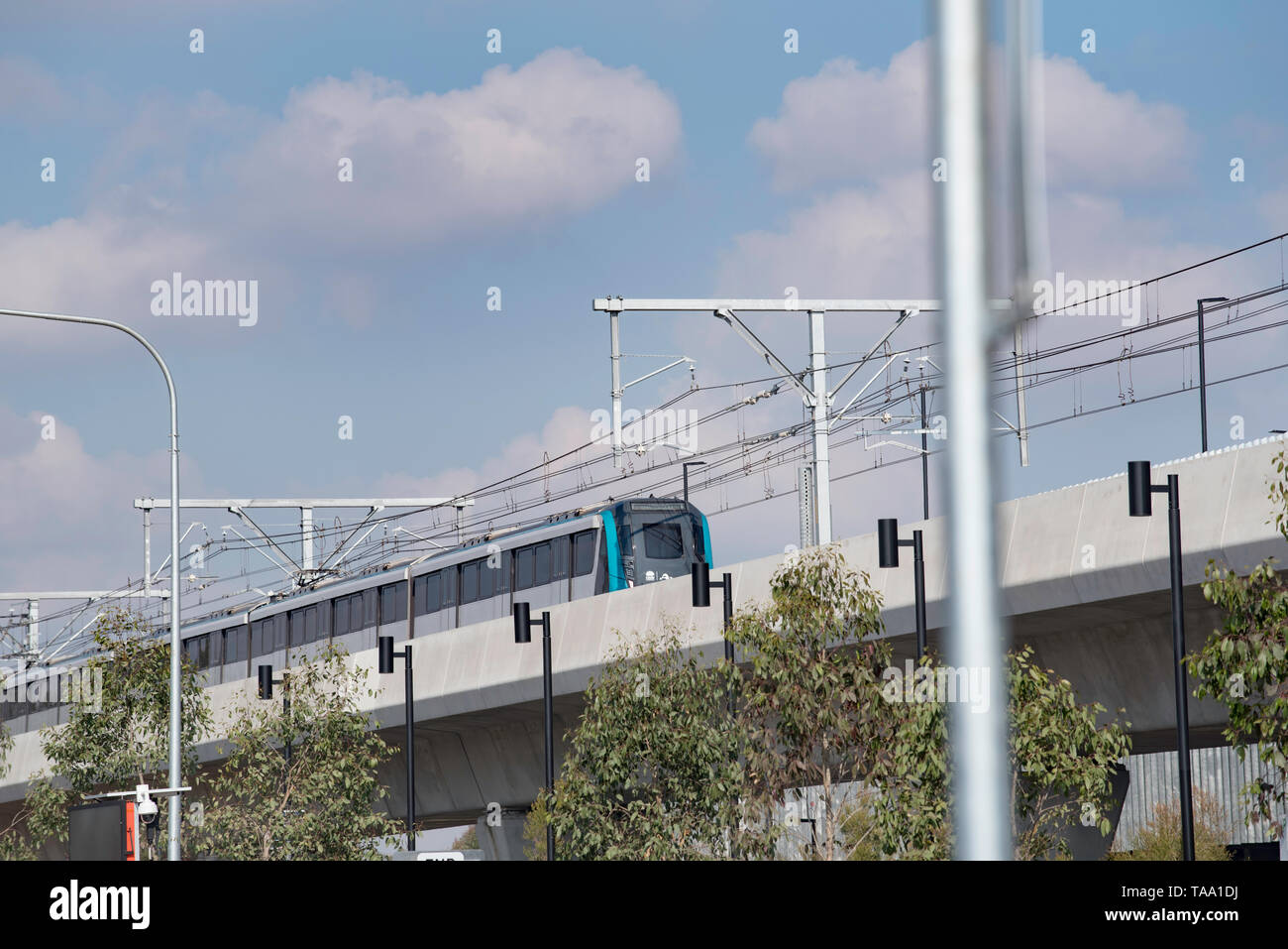 Maggio 2019 Sydney, Australia: La nuova metropolitana di Sydney Nord-ovest Skytrain si apre questa Domenica, 26 maggio con la corsa libera attraverso la nuova linea tutto il giorno Foto Stock