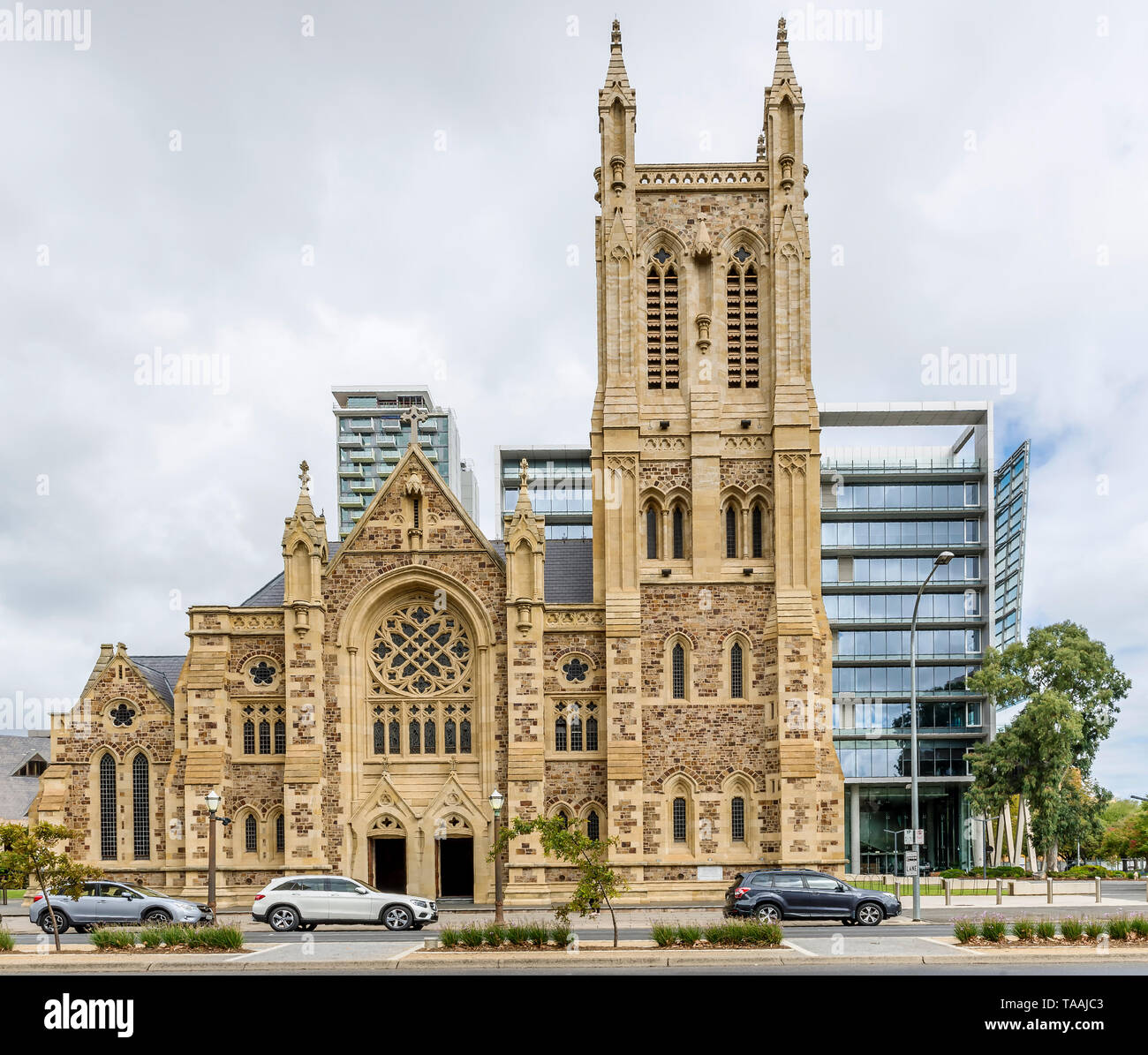 La bella facciata di San Francesco Saverio la cattedrale di Adelaide, Australia Meridionale Foto Stock