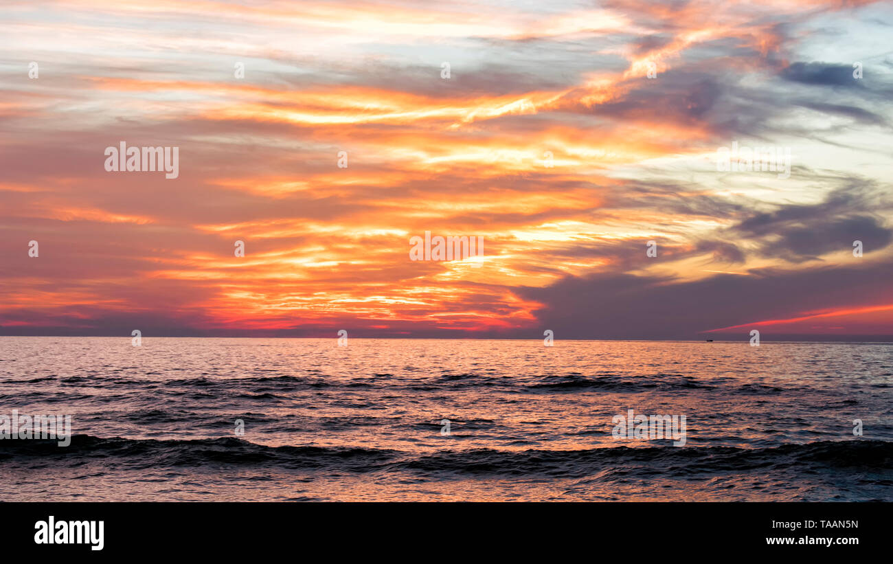 Tramonto su Kish Island Foto Stock