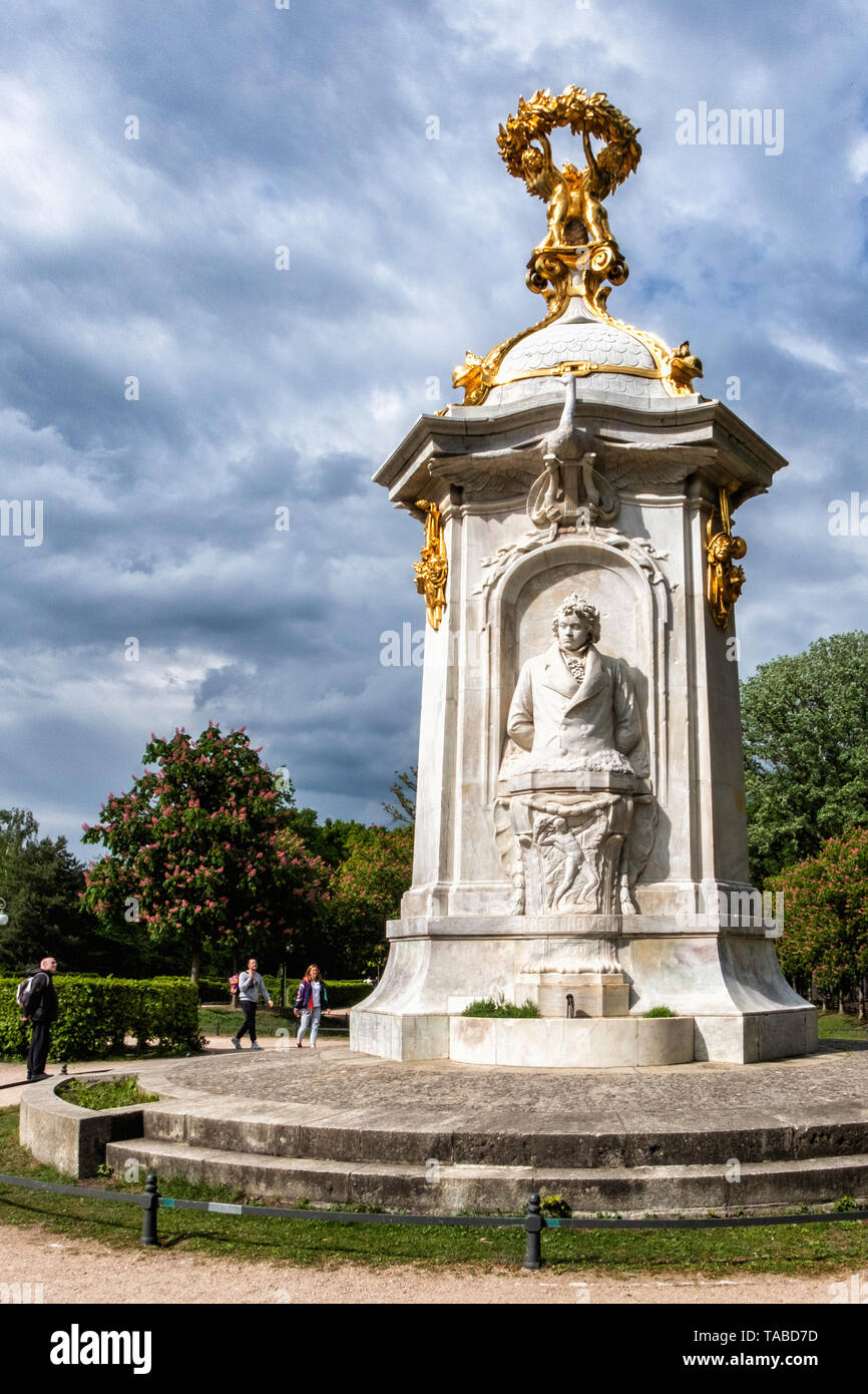 Musicisti ,Beethoven Haydn, Mozart memorial dallo scultore Rudolf Siemering nel Tiergarten di Berlino Foto Stock