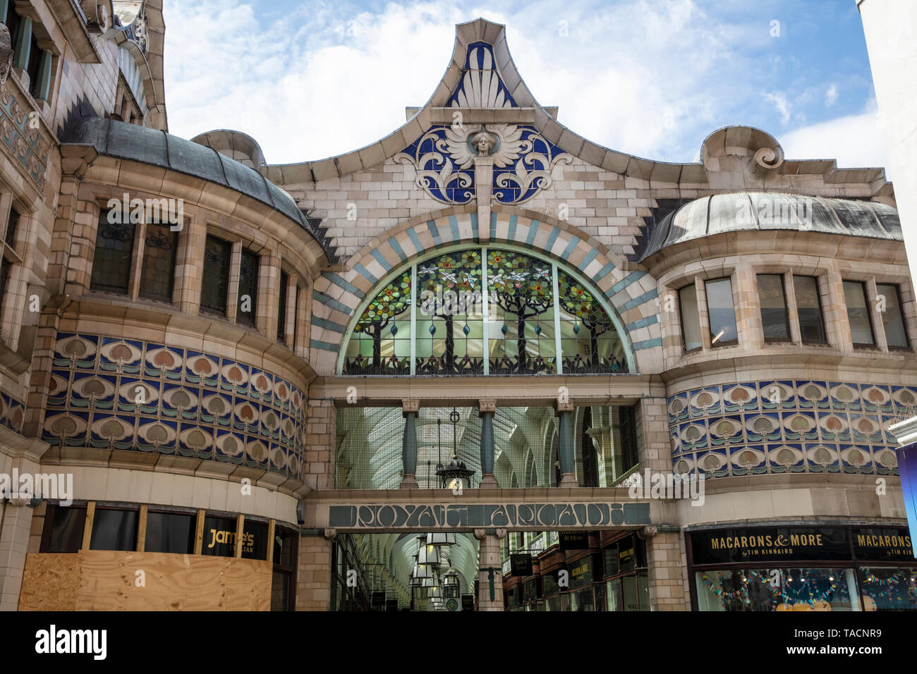 Esterno di Victorian Shopping Arcade in Norwich Foto Stock