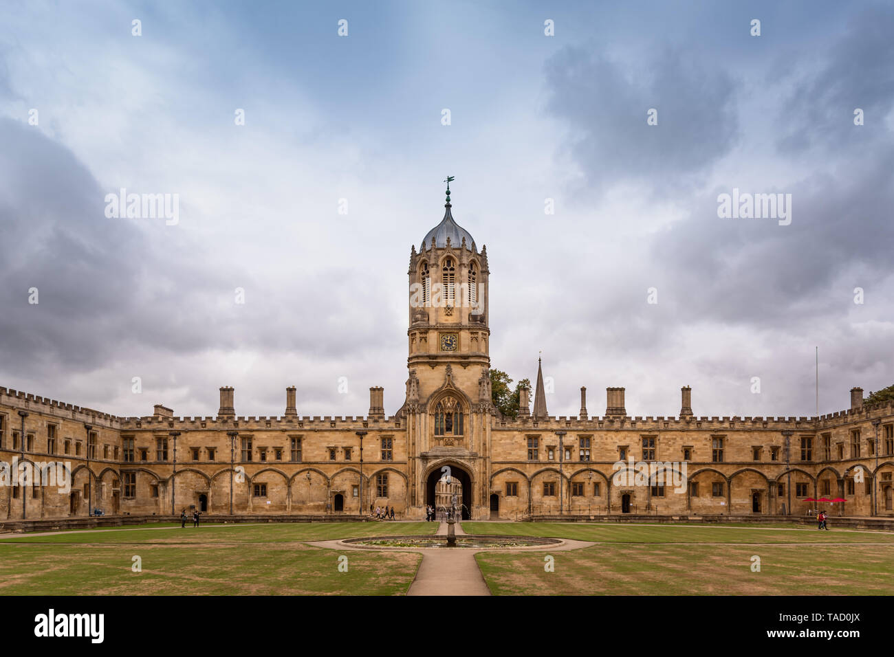 Tom Tower, la Chiesa di Cristo, Oxford University, Regno Unito Foto Stock