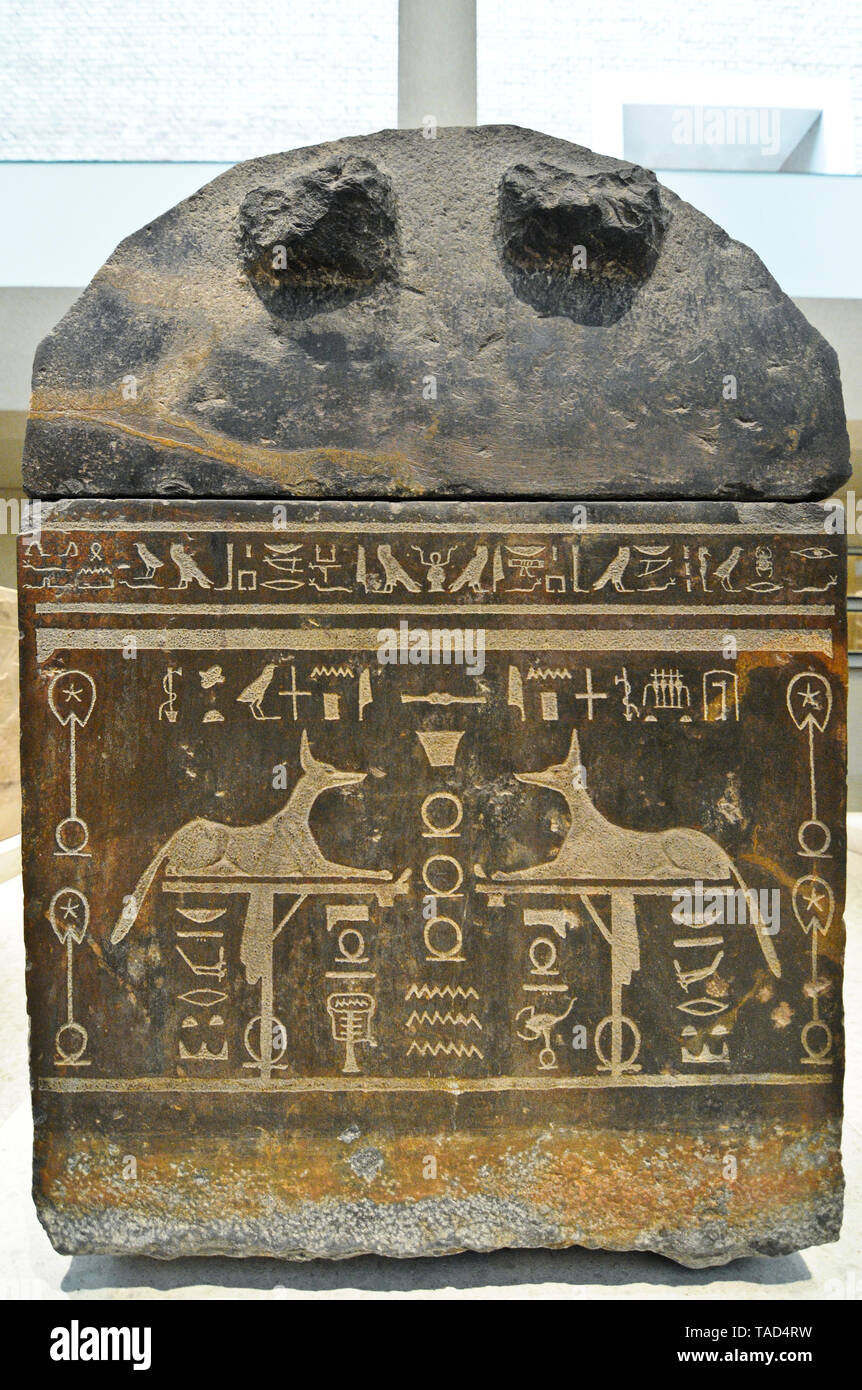 Hieroglyph egiziano tabella. Altes Museum di Berlino Foto Stock