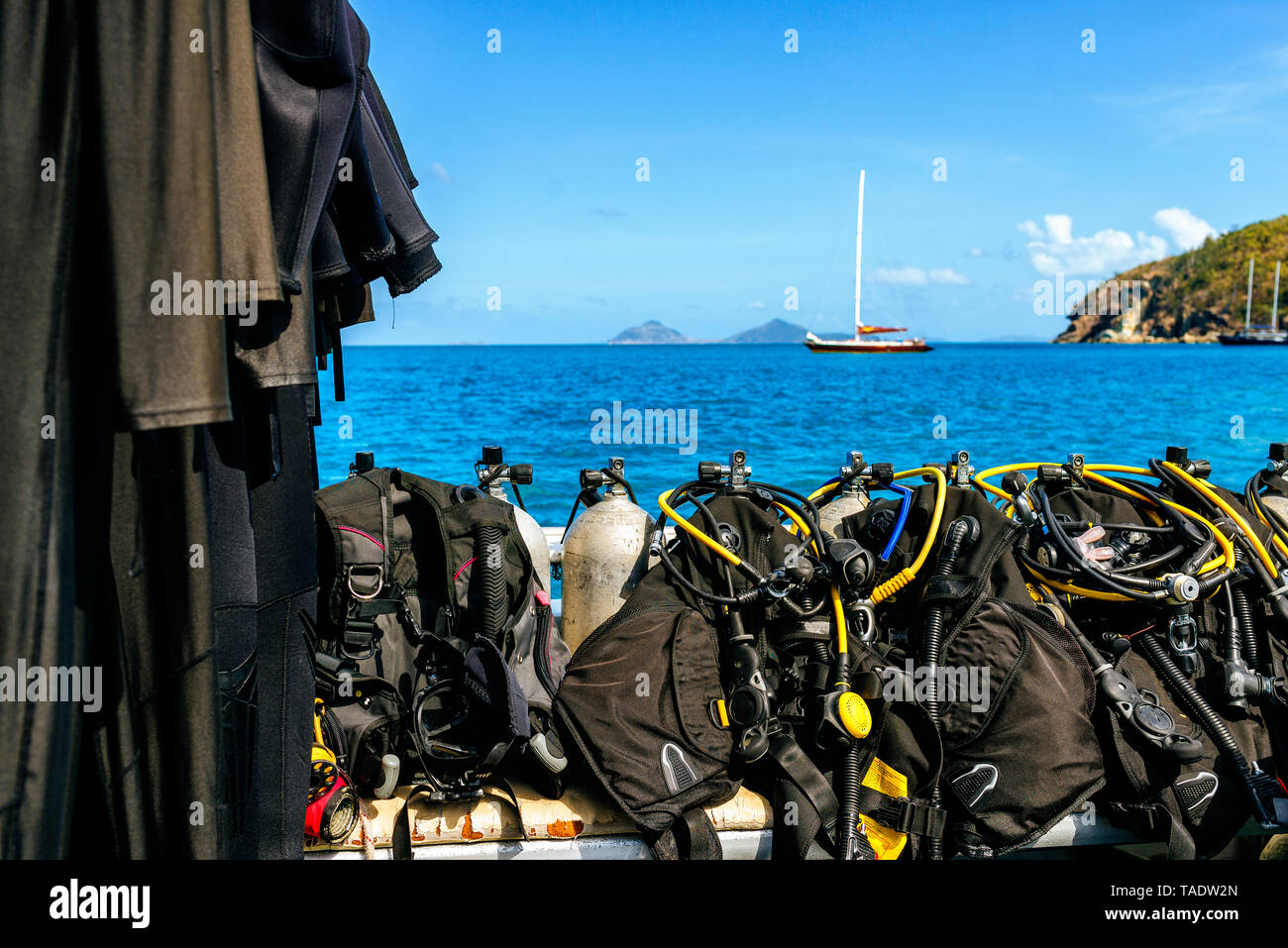 Australia, Queensland, Isole Whitsunday, attrezzatura per immersioni in barca Foto Stock