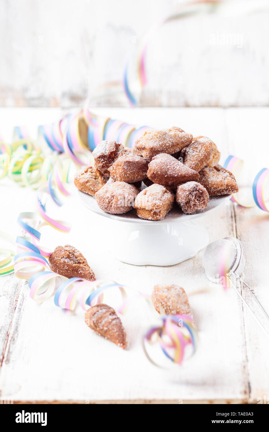 Mutzenmandeln, tradizionale carnevale renano i cookie Foto Stock