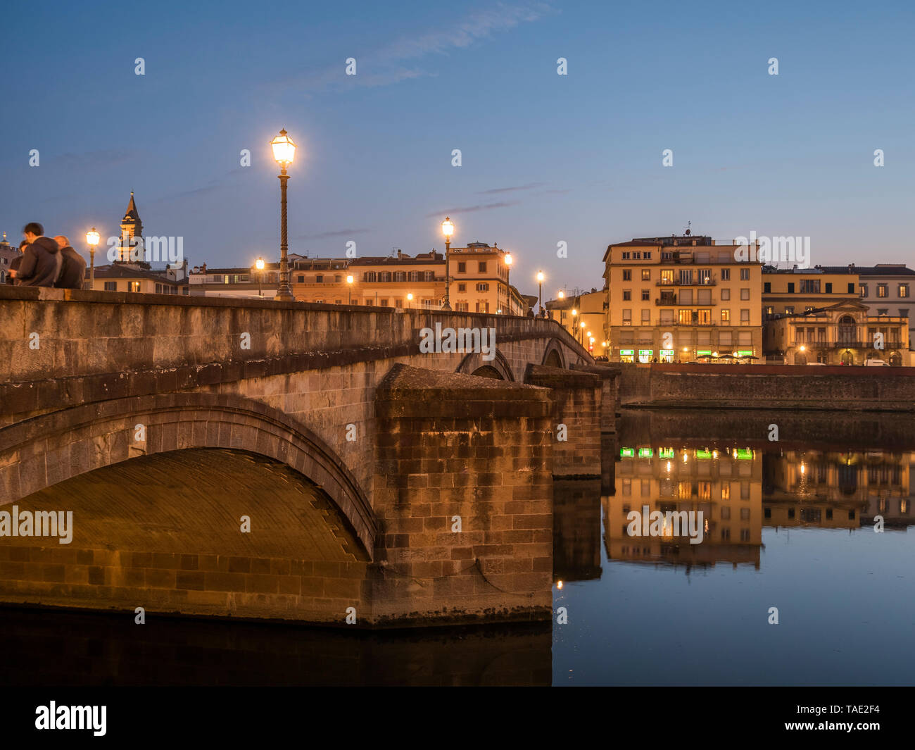 L'Italia, Toscana, Firenze, Arno, Ponte alla Carraia Foto Stock