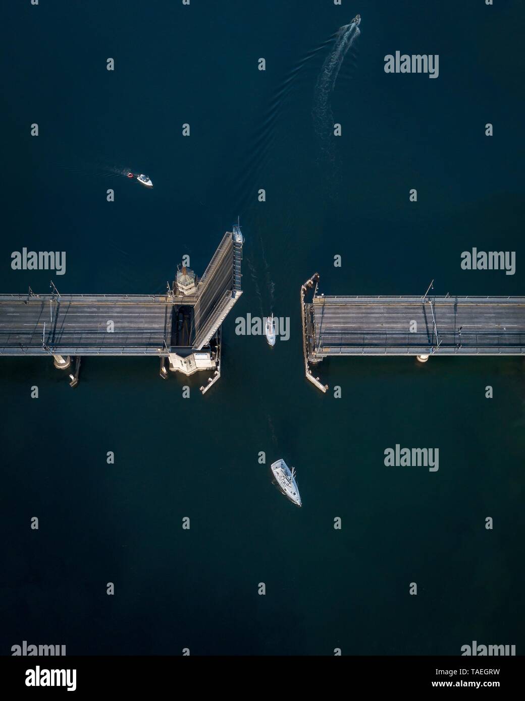 Immagine aerea di un ponte di apertura Foto Stock