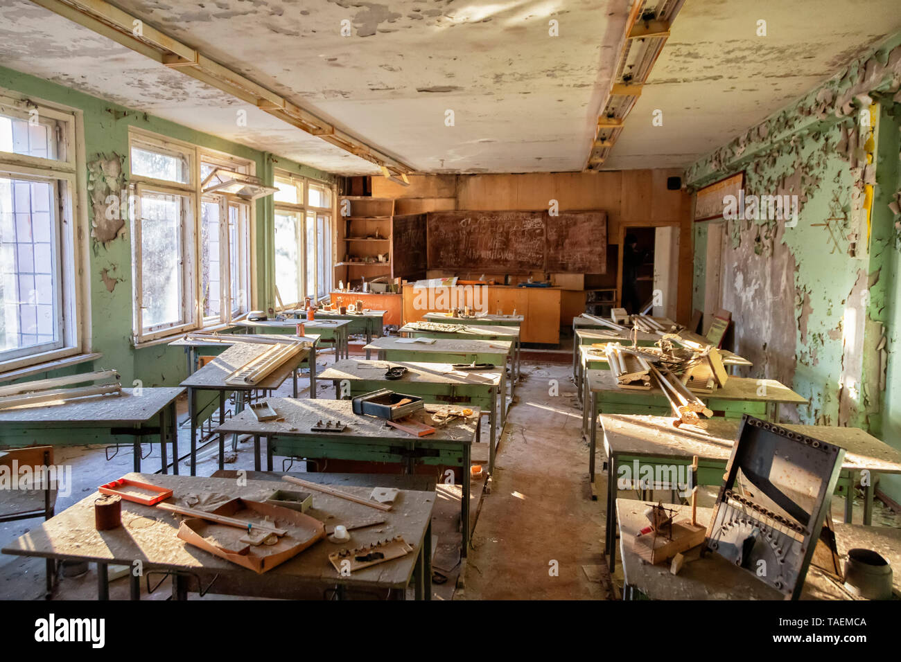 Il numero 3 nella scuola media, Pripjat, Ucraina, all'interno della centrale di Cernobil Zona di esclusione Foto Stock