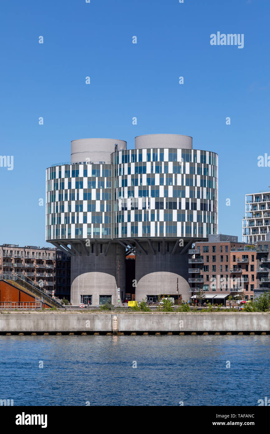 Torri di Portland (Portland Siloerne), progettato da architetti DesignGroup, completato 2014; Nordhavn, Copenhagen, Danimarca Foto Stock