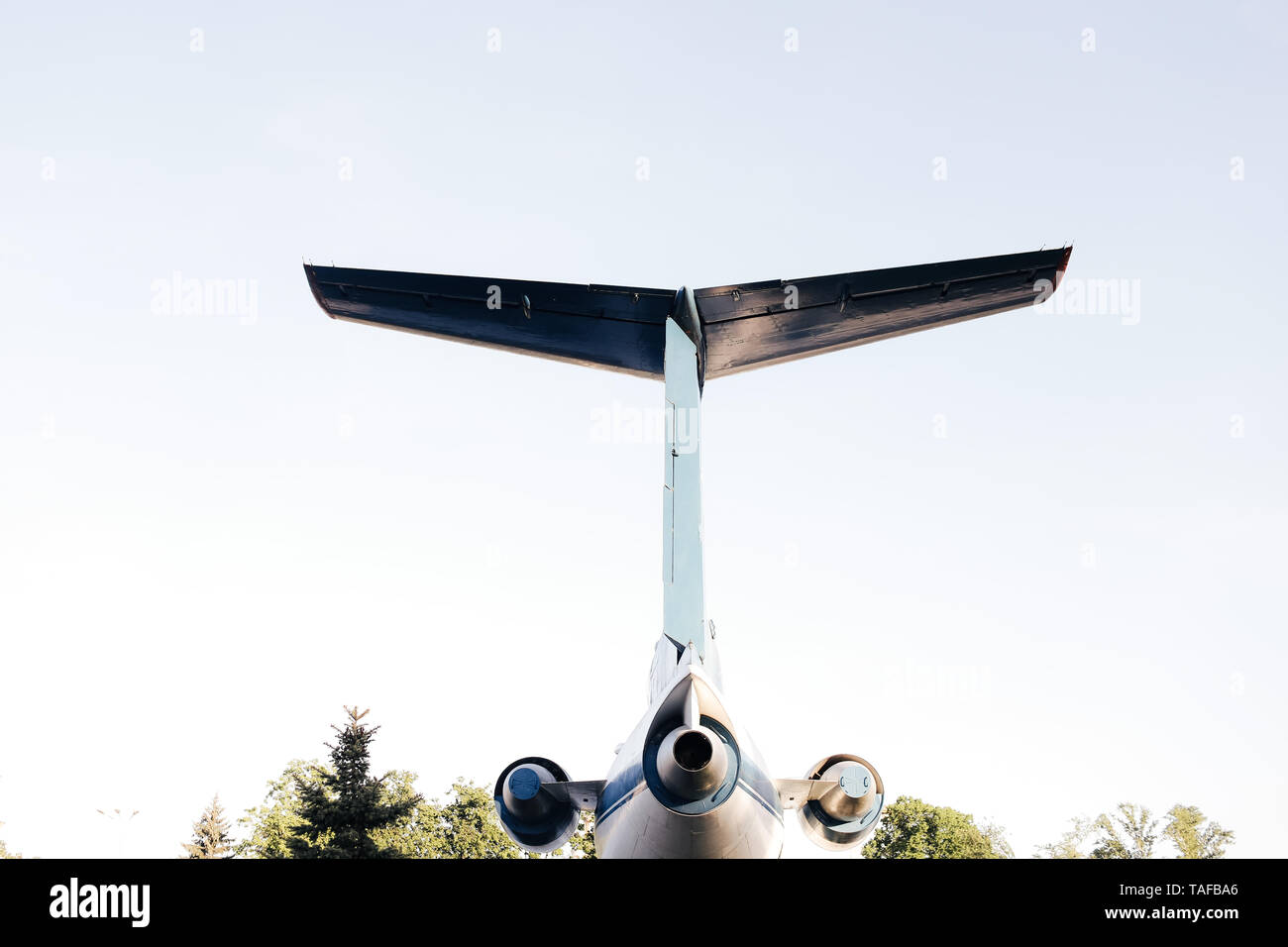 La coda di un grande aereo passeggeri Foto Stock