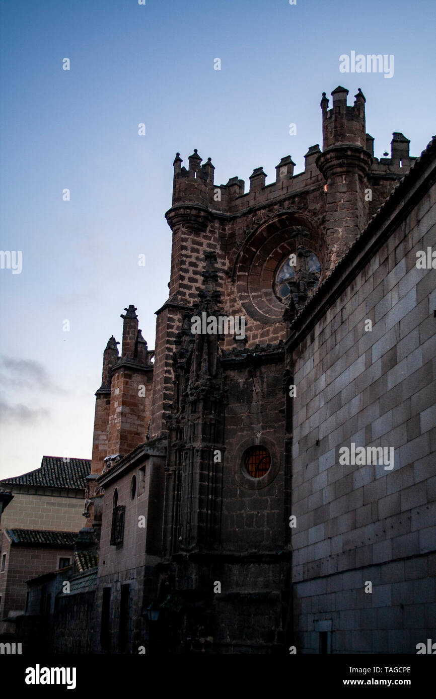 Vecchio edificio nel centro storico di Toledo in Spagna Foto Stock