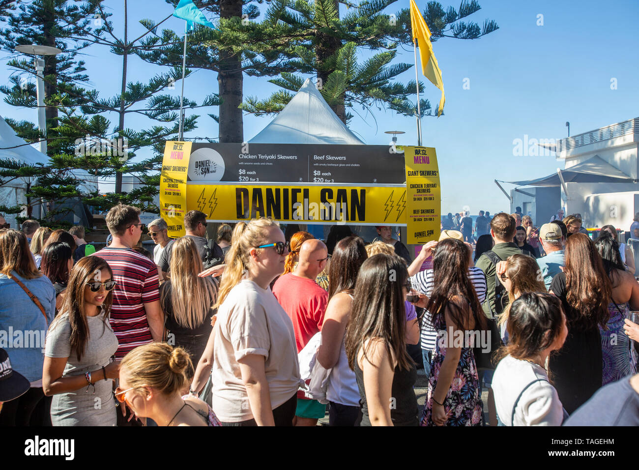 Sapore di Manly, cibo australiano e il festival del vino di Manly Beach Sydney , Australia svoltasi sulle strade locali Foto Stock