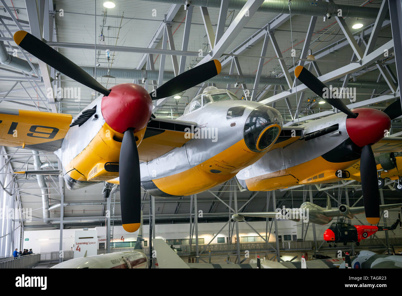 WW2 DeHavilland Mosquito fighter bomber presso l'Imperial War Museum Duxford, Cambridgeshire, Regno Unito Foto Stock