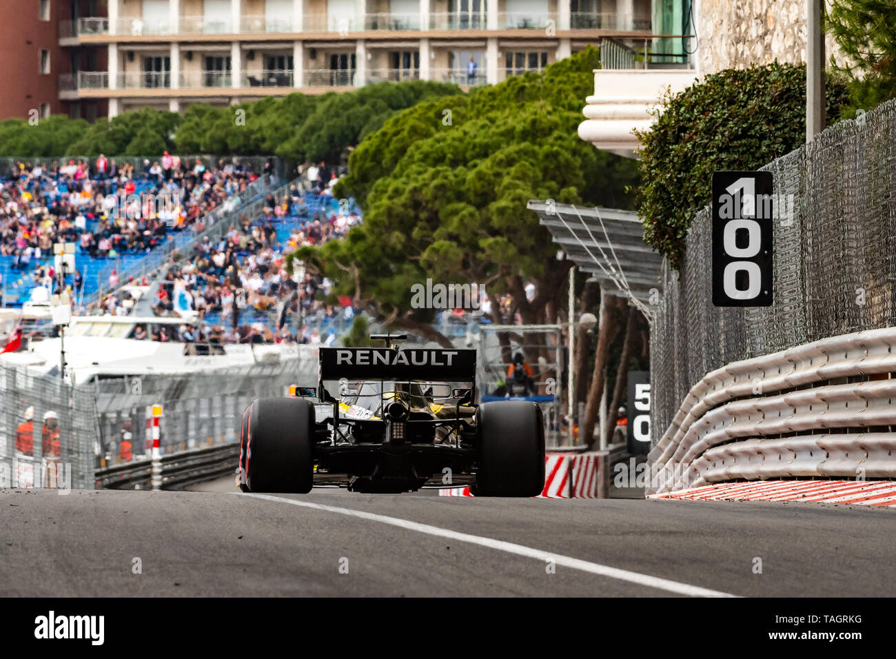 Monte Carlo/Monaco - 23/05/2019 - #3 Daniel Ricciardo (AUS, il Team Renault F1, R.S. 19) - Nel corso del PQ1 davanti al 2019 Grand Prix di Monaco Foto Stock