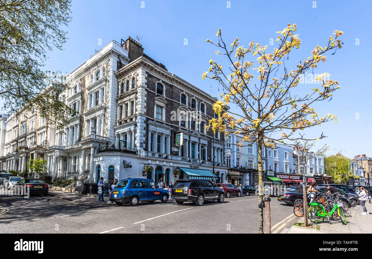 Primrose Hill Road visto da Regent's Park Road, London, NW1, Inghilterra, Regno Unito. Foto Stock