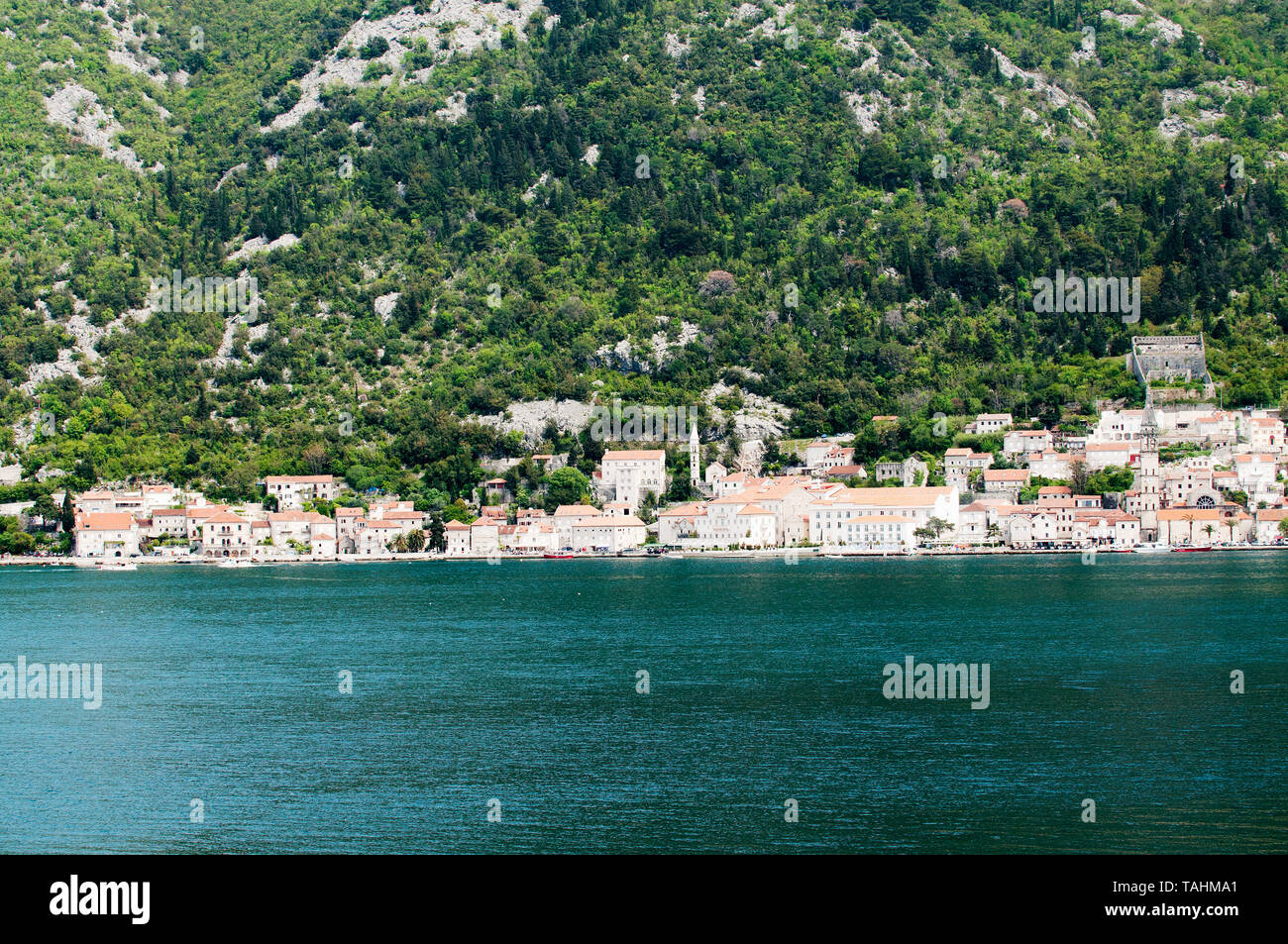 Vista panoramica della Baia di Kotor, Perast, Montenegro Foto Stock