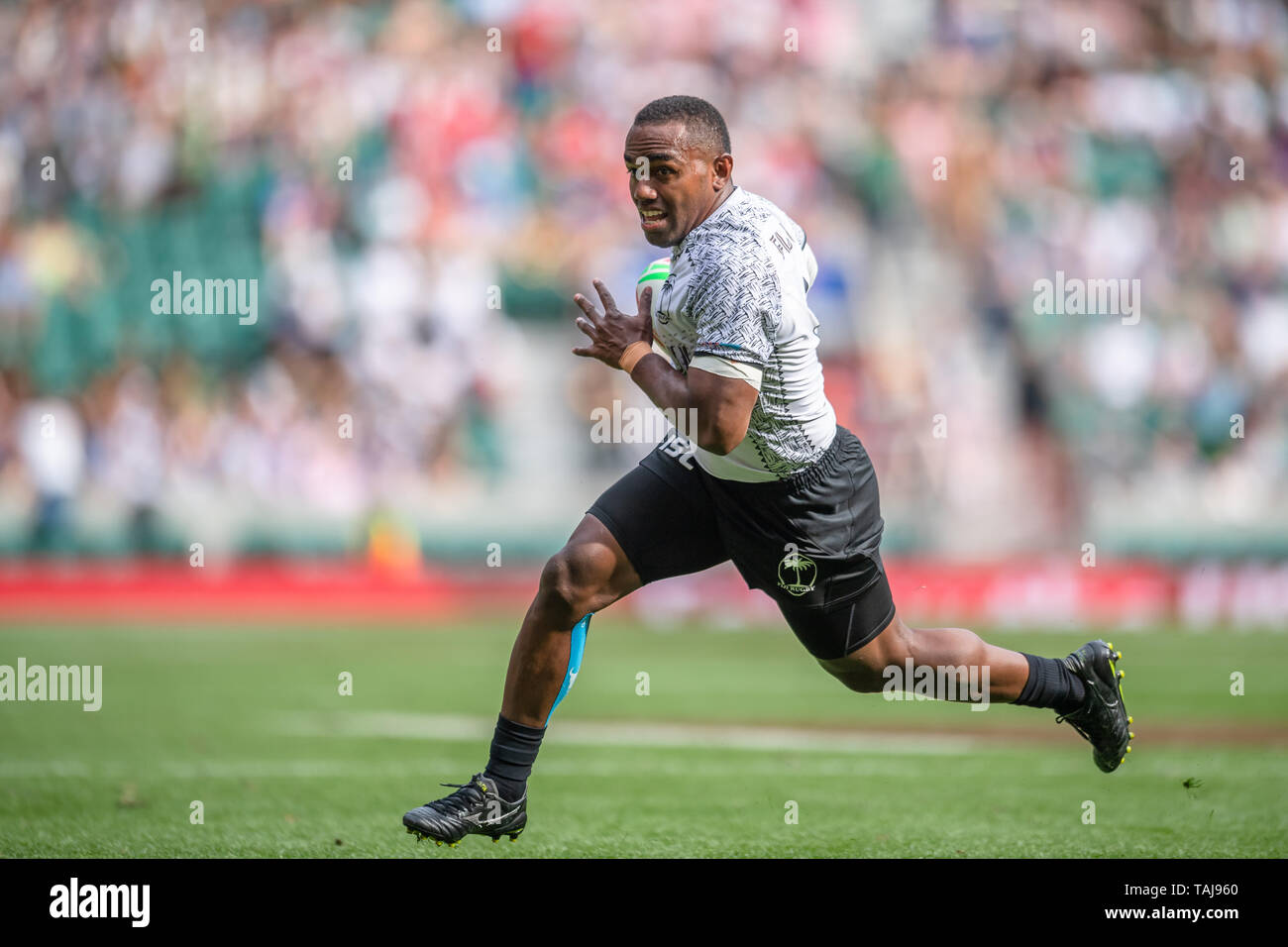 Londra, Regno Unito. 25th, maggio 2019. Waisea Nacuqu di Figi 7S in azione durante la HSBC World Rugby Sevens Londra serie match tra Team Figi 7S e il Team Samoa 7S a Twickenham Stadium, sabato 25 maggio 2019. Londra Inghilterra . (Solo uso editoriale, è richiesta una licenza per uso commerciale. Nessun uso in scommesse, giochi o un singolo giocatore/club/league pubblicazioni.) Credito: Taka G Wu/Alamy Live News Foto Stock