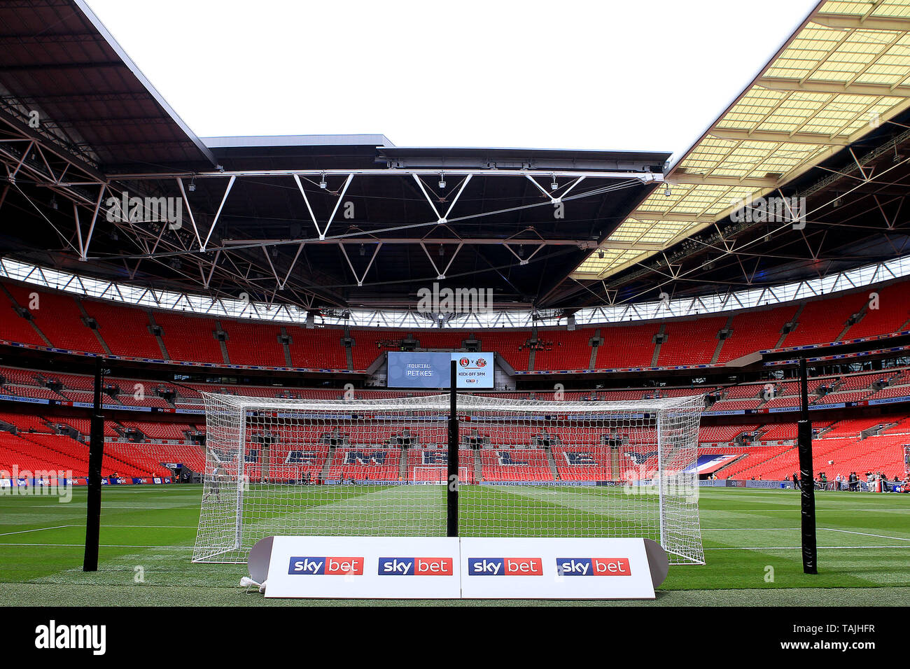 Londra, Regno Unito. 26 Maggio, 2019. Vista generale insidean vuoto lo stadio di Wembley prima di oggi. Skybet Football League uno play off finale, Charlton Athletic v Sunderland allo Stadio di Wembley a Londra domenica 26 maggio 2019. Questa immagine può essere utilizzata solo per scopi editoriali. Solo uso editoriale, è richiesta una licenza per uso commerciale. Nessun uso in scommesse, giochi o un singolo giocatore/club/league pubblicazioni . Credito: Andrew Orchard fotografia sportiva/Alamy Live News Foto Stock