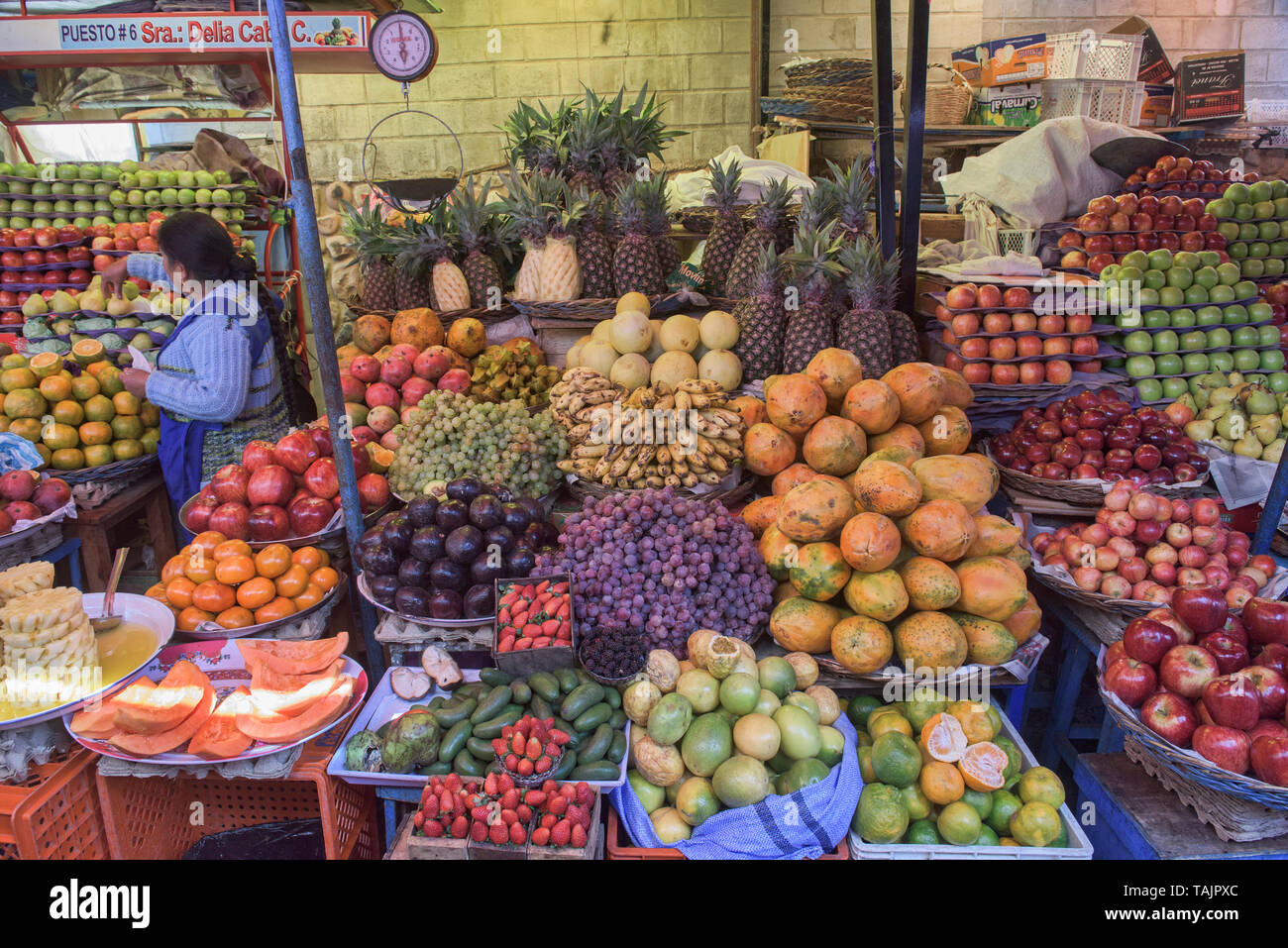 Frutti per la vendita presso il Mercado Central, Sucre, Bolivia Foto Stock